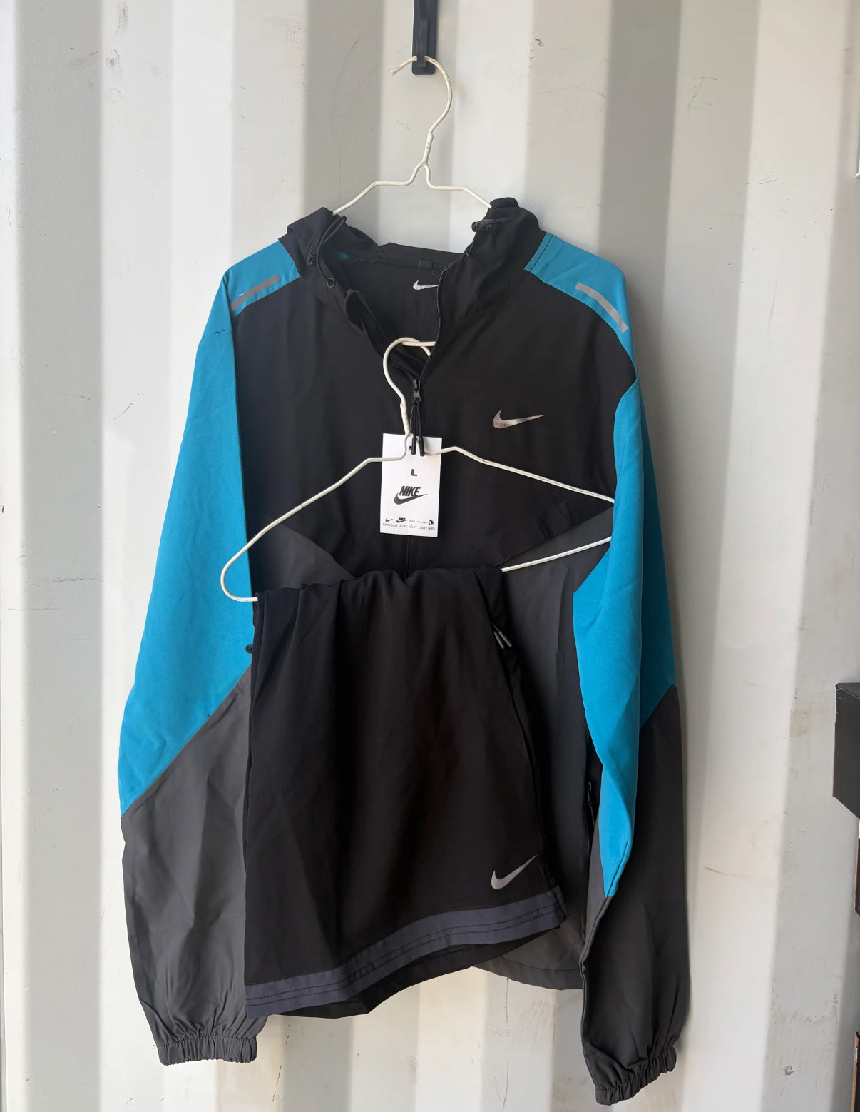 Swoosh Windbreaker set