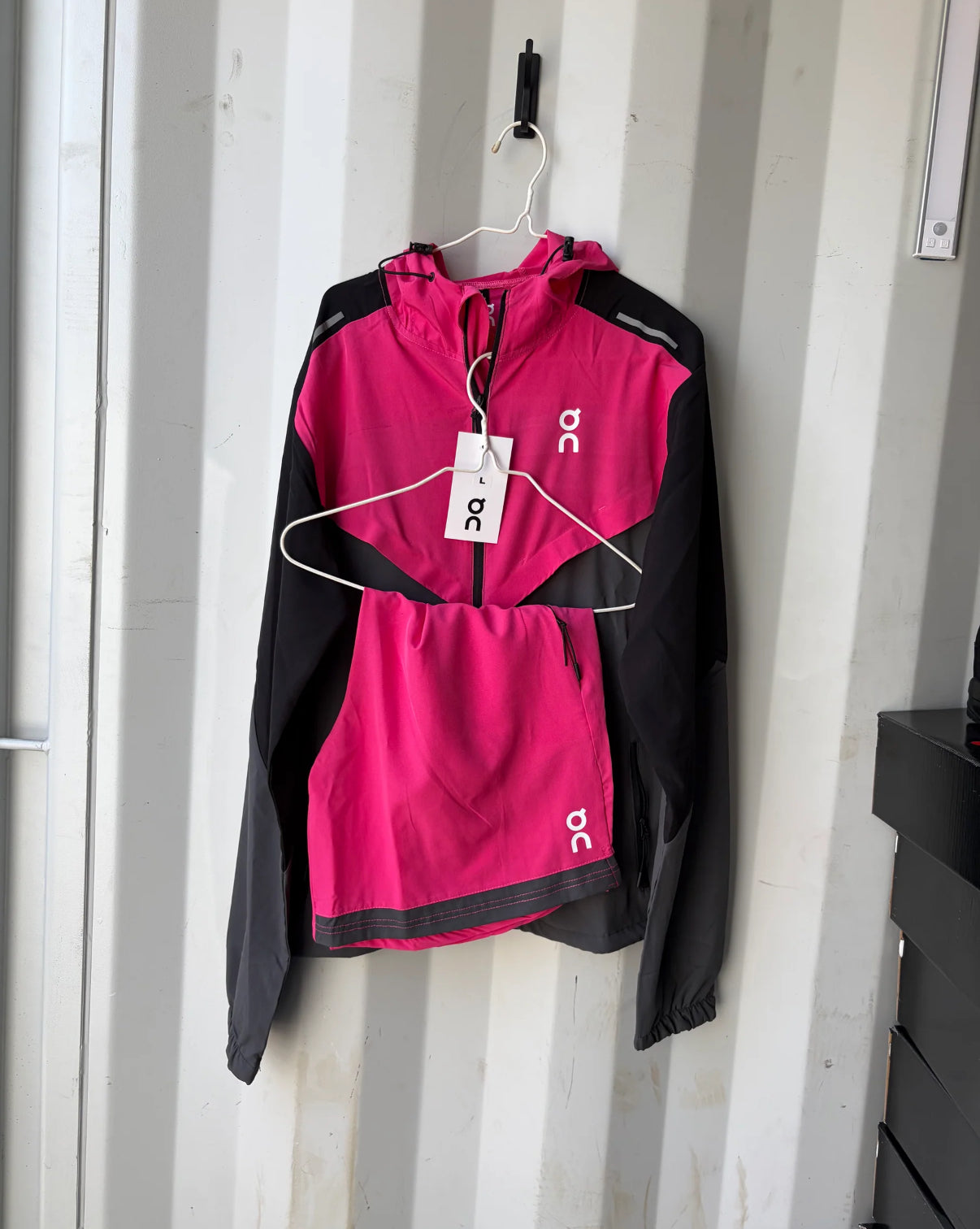 OC Windbreaker set
