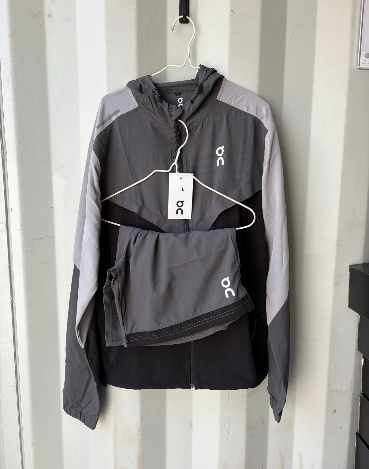 OC Windbreaker set