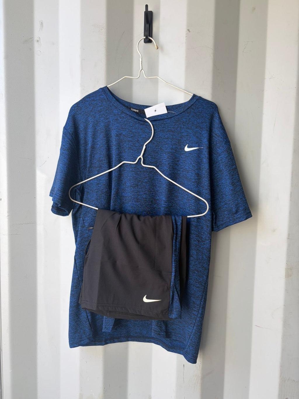 Nikeee short set