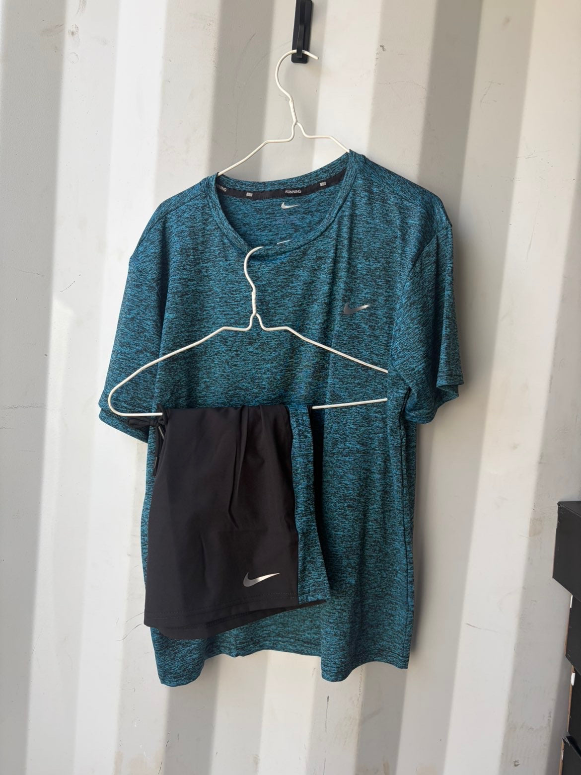Nikeee short set